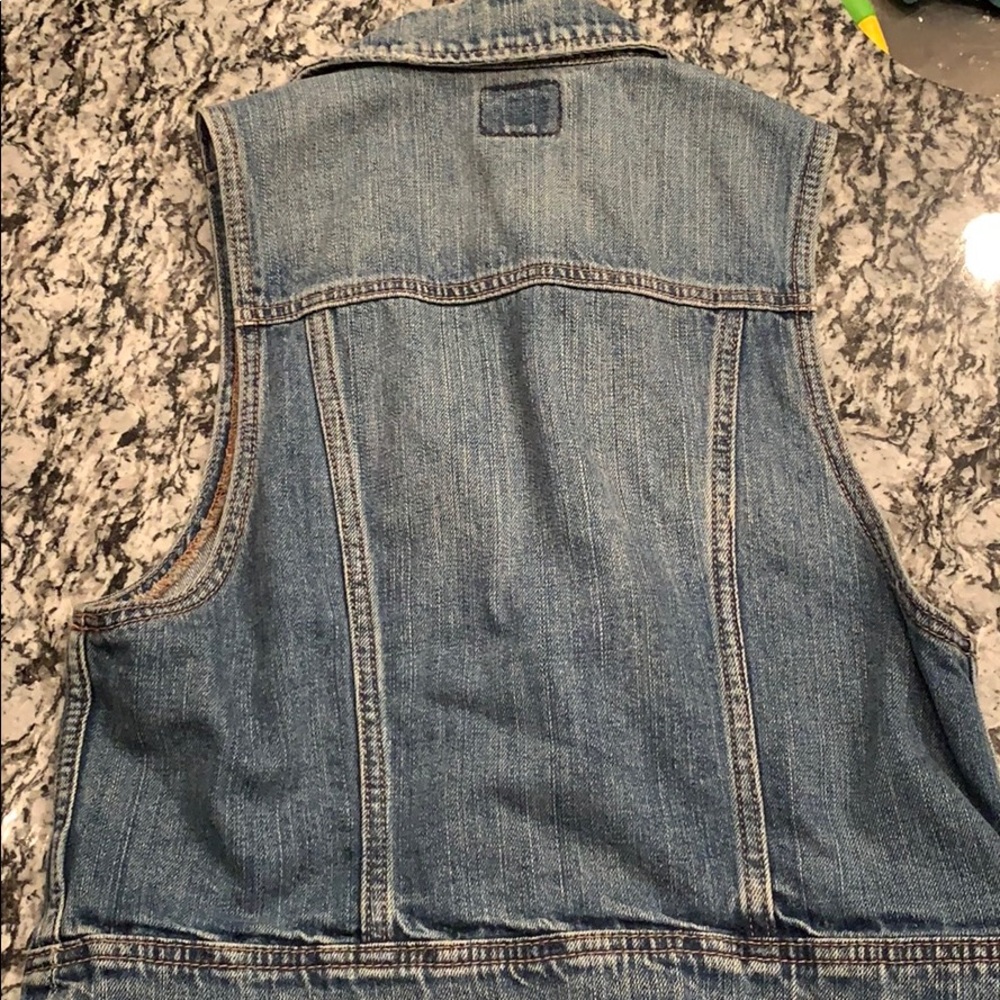 Jean jacket! - Picture 5 of 5